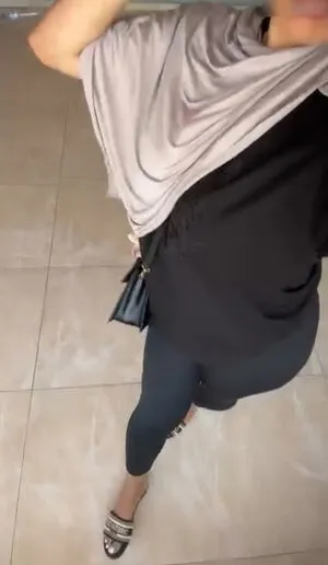 Zeynohijabi OnlyFans Leaked Free Thumbnail Picture - #5Novm6bKIJ