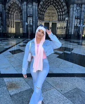 Zeynohijabi OnlyFans Leaked Free Thumbnail Picture - #9vnlCbdYiE