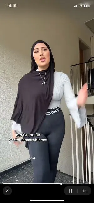 Zeynohijabi OnlyFans Leaked Free Thumbnail Picture - #HGXTIvGHi3