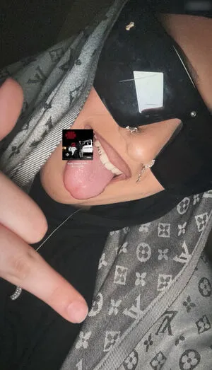 Zeynohijabi OnlyFans Leaked Free Thumbnail Picture - #knPSAM8ezz