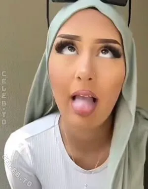 Zeynohijabi OnlyFans Leaked Free Thumbnail Picture - #lClI4xhGeJ
