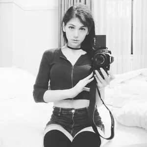 Zheanna Erose OnlyFans Leaked Free Thumbnail Picture - #33cQuTEs6d