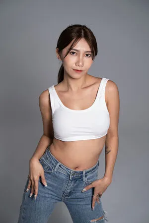 Zhou Ning OnlyFans Leaked Free Thumbnail Picture - #GqHejgDvs7