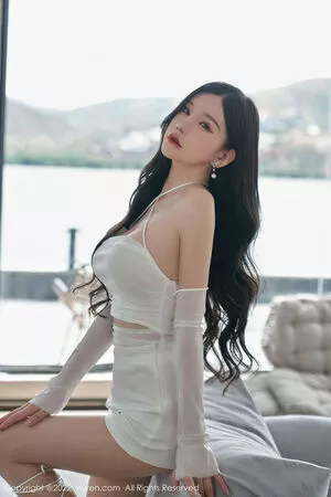 Zhou Yuxi OnlyFans Leaked Free Thumbnail Picture - #W4Dc3u8ZgK