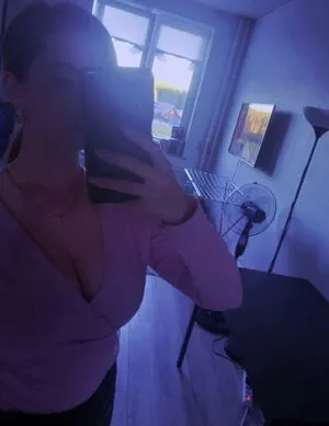 Zhukovachris OnlyFans Leaked Free Thumbnail Picture - #4QsI2xvuby