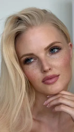 ZiennaEve OnlyFans Leaked Free Thumbnail Picture - #7cizvSHBmC