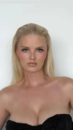 ZiennaEve OnlyFans Leaked Free Thumbnail Picture - #ZaSM7FhzQh