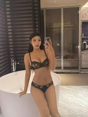 Zigechez OnlyFans Leaked Free Thumbnail Picture - #3X4jaOUdO1