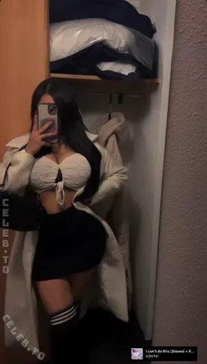 Zilan Pakize OnlyFans Leaked Free Thumbnail Picture - #7IM7gs34tx