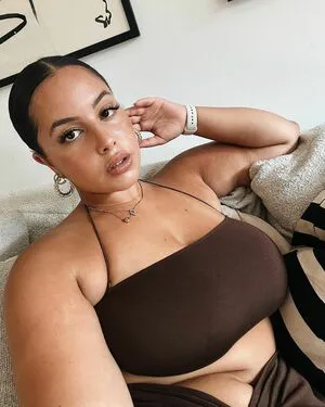 Zina Hadid OnlyFans Leaked Free Thumbnail Picture - #2Rctdwh35r