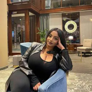 Zina Hadid OnlyFans Leaked Free Thumbnail Picture - #5NQnY0PgC4