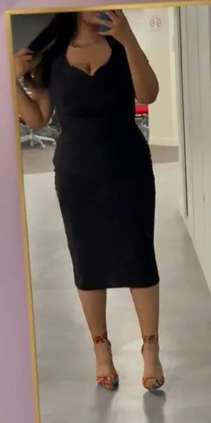 Zina Hadid OnlyFans Leaked Free Thumbnail Picture - #6j4MnF5S5U