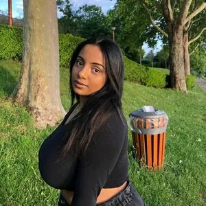 Zina Hadid OnlyFans Leaked Free Thumbnail Picture - #Ba4phahaqx