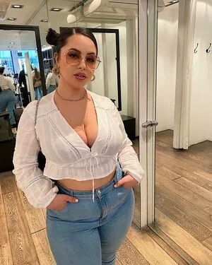 Zina Hadid OnlyFans Leaked Free Thumbnail Picture - #GUnSWsLFnK