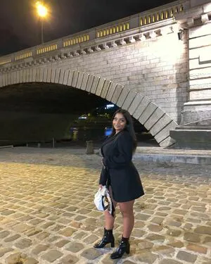 Zina Hadid OnlyFans Leaked Free Thumbnail Picture - #GaZlMjhorb