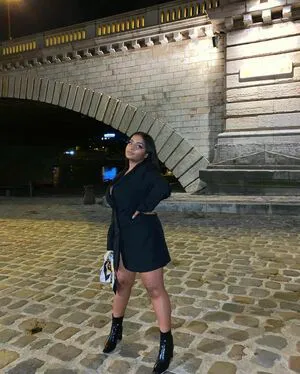 Zina Hadid OnlyFans Leaked Free Thumbnail Picture - #QNQewDXPv5