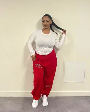 Zina Hadid OnlyFans Leaked Free Thumbnail Picture - #XD32D6XUdl