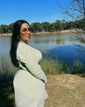 Zina Hadid OnlyFans Leaked Free Thumbnail Picture - #nCmCpQp24V
