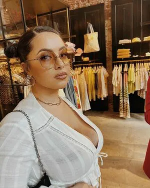 Zina Hadid OnlyFans Leaked Free Thumbnail Picture - #sP52yFyUvj