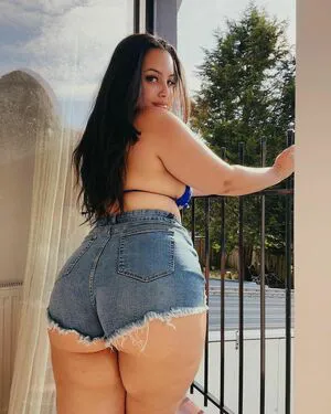 Zina Hadid OnlyFans Leaked Free Thumbnail Picture - #yLKAGy3BsT