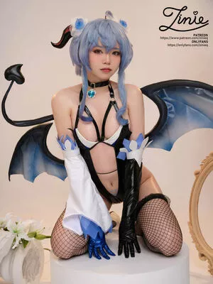 ZinieQ Cosplayer OnlyFans Leaked Free Thumbnail Picture - #Wr2S3nB5BU