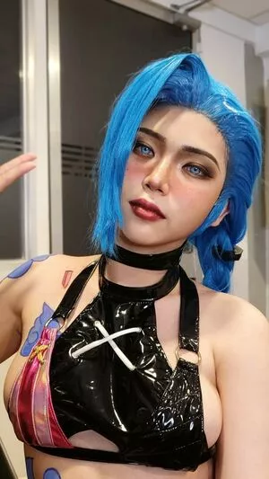 ZinieQ Cosplayer OnlyFans Leaked Free Thumbnail Picture - #Y1HGKLIHNA