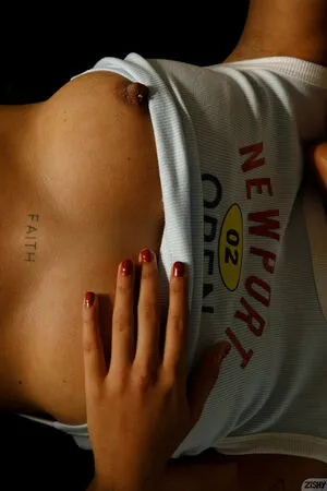 Zishy OnlyFans Leaked Free Thumbnail Picture - #GJm7b4m279