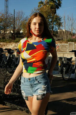 Zishy OnlyFans Leaked Free Thumbnail Picture - #LoiGyYyJ08