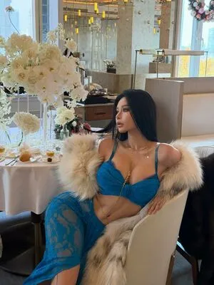 Zmeixio OnlyFans Leaked Free Thumbnail Picture - #CZ51ku56iu