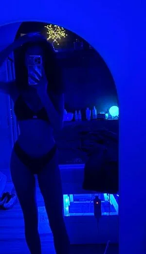 Znefer OnlyFans Leaked Free Thumbnail Picture - #90wJ77LpJ1