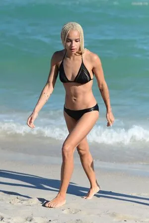 Zo Kravitz OnlyFans Leaked Free Thumbnail Picture - #AFd2v46pEY