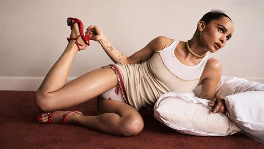 Zo Kravitz OnlyFans Leaked Free Thumbnail Picture - #K1msG4Mweh