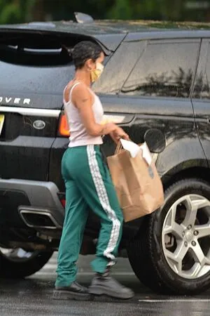 Zo Kravitz OnlyFans Leaked Free Thumbnail Picture - #gYRdPi4LPv