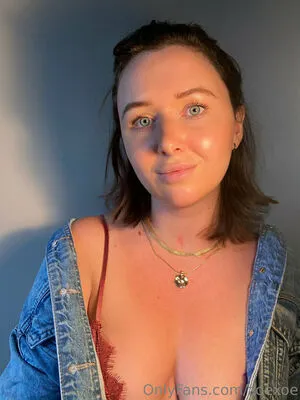 Zoe Bishop OnlyFans Leaked Free Thumbnail Picture - #yjaE17HvS7