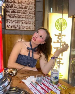 Zoe Colletti OnlyFans Leaked Free Thumbnail Picture - #A4ANqBJJnL