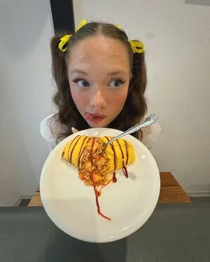 Zoe Colletti OnlyFans Leaked Free Thumbnail Picture - #a9ODXB52bc