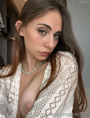 Zoe Cute OnlyFans Leaked Free Thumbnail Picture - #nFN1ATZ9t1