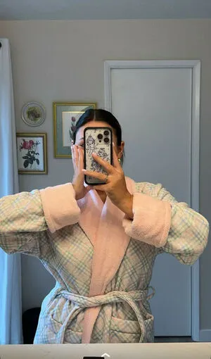 Zoe Ferguson OnlyFans Leaked Free Thumbnail Picture - #5NZ7XVV2FG