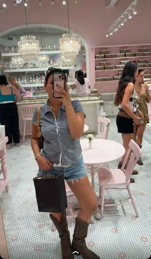 Zoe Ferguson OnlyFans Leaked Free Thumbnail Picture - #Aa0P5CBVBI