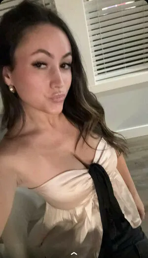 Zoe Ferguson OnlyFans Leaked Free Thumbnail Picture - #CE3wCRC484