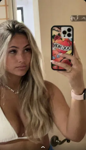 Zoe Ferguson OnlyFans Leaked Free Thumbnail Picture - #HX5Mn7RISF