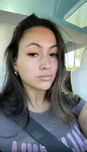 Zoe Ferguson OnlyFans Leaked Free Thumbnail Picture - #P6nGPYnzmo