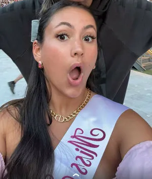 Zoe Ferguson OnlyFans Leaked Free Thumbnail Picture - #P7wRNBZT84