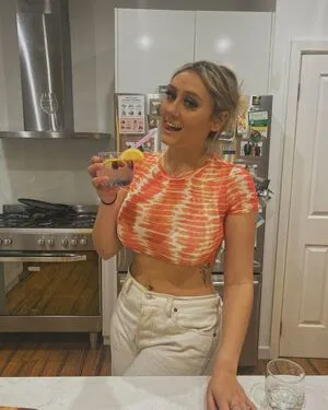 Zoe H OnlyFans Leaked Free Thumbnail Picture - #HMePEnGyiy