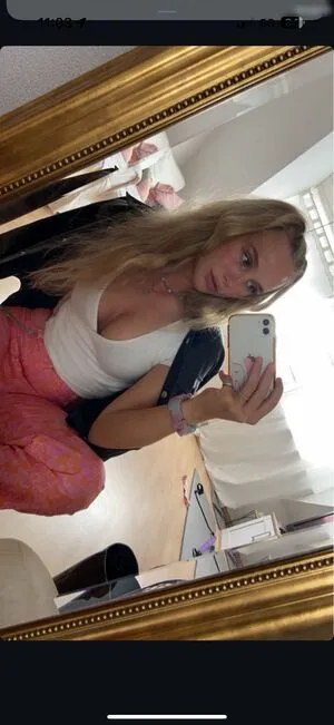 Zoe Kaeppele OnlyFans Leaked Free Thumbnail Picture - #6rQ8A5tkP9