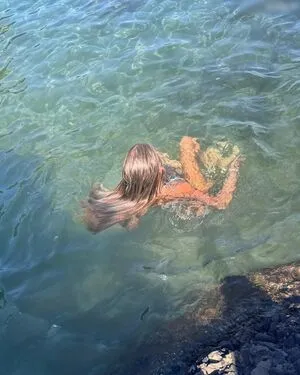 Zoe Kaeppele OnlyFans Leaked Free Thumbnail Picture - #GLUYnA03e3
