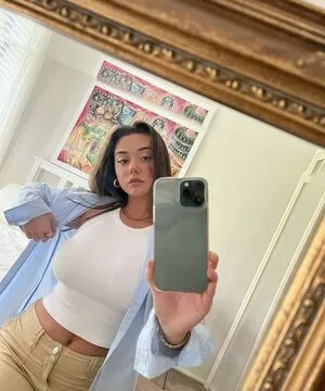 Zoe Kalotheos OnlyFans Leaked Free Thumbnail Picture - #a4vwhwBonw