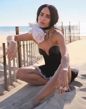 Zoe Kravitz OnlyFans Leaked Free Thumbnail Picture - #KlzAwX2oL9