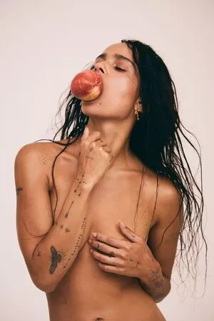 Zoe Kravitz OnlyFans Leaked Free Thumbnail Picture - #pmNA2RBu97