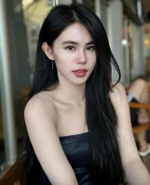 Zoe Levana OnlyFans Leaked Free Thumbnail Picture - #dKQ7u2LcfM